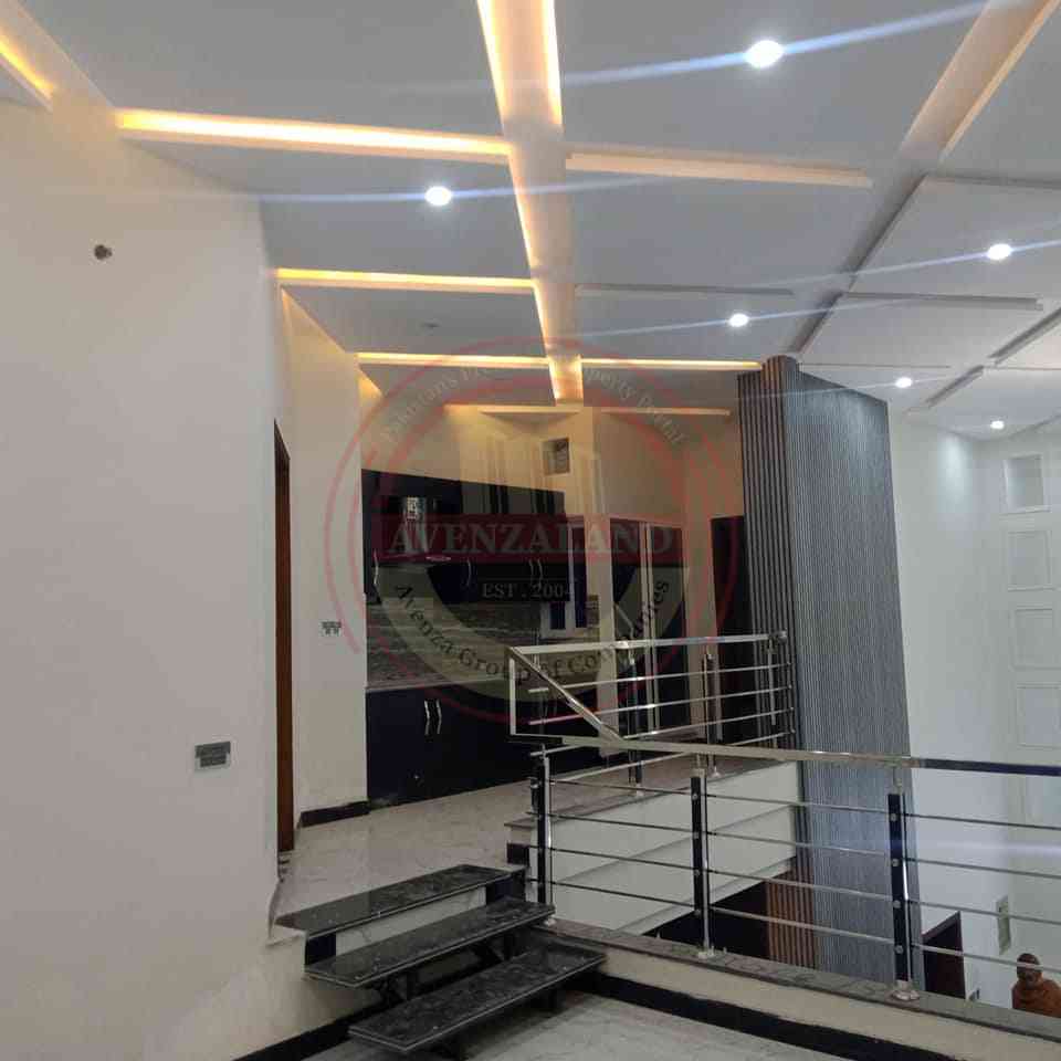 5 Marla House Available For Sale   Zikariya Town Multan.