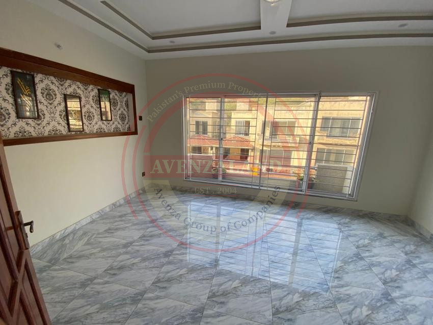 12 Marla House For Sale In Bahria Town Rawalpindi.