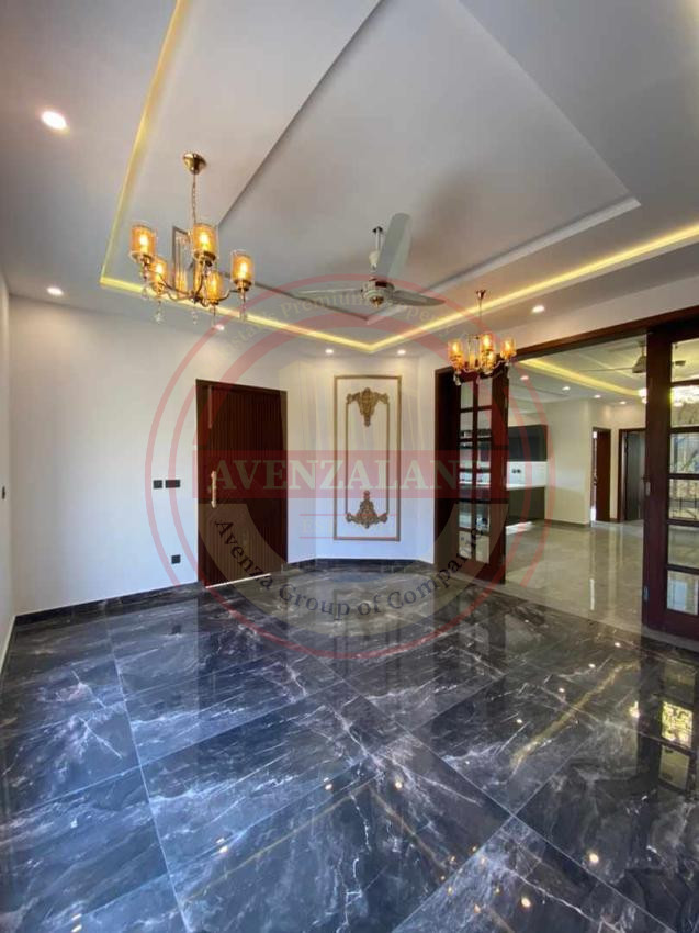 10 Marla House Available For Sale In Bahria Town Phase 2 Rawalpindi