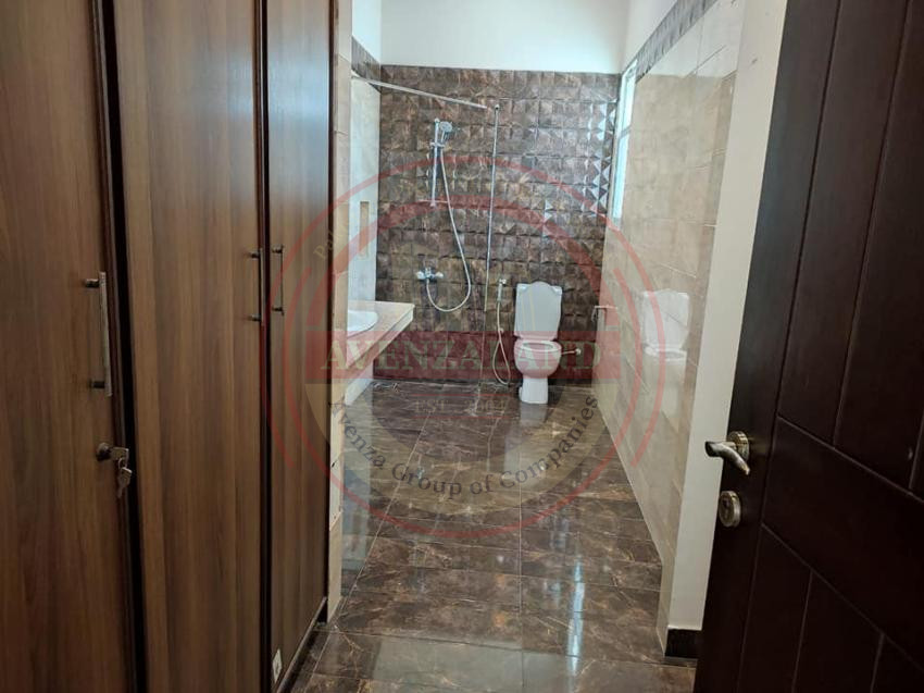 3 bed portion for rent Khayaban e Iqbal Karachi