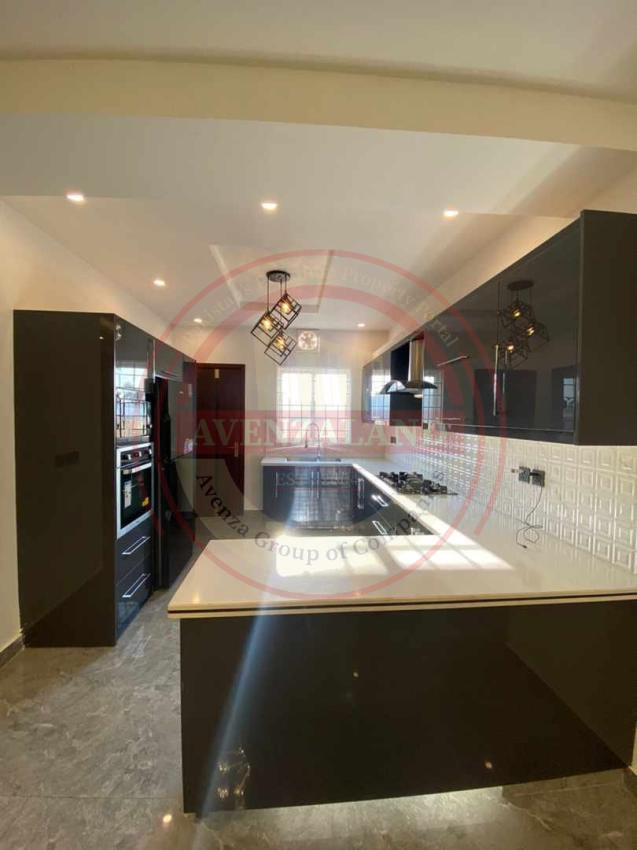 10 Marla House Available For Sale In Bahria Town Phase 2 Rawalpindi