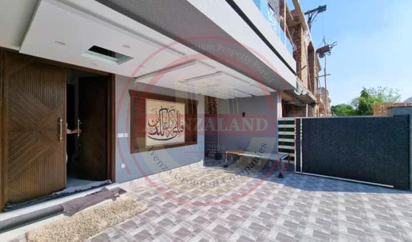 10 Marla Modern House For Sale in Jasmine Block Sector C Bahria Town Lahore