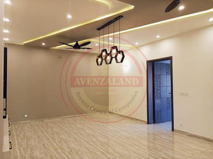 15 Marla House For Rent In Bahria Town Rawalpindi.