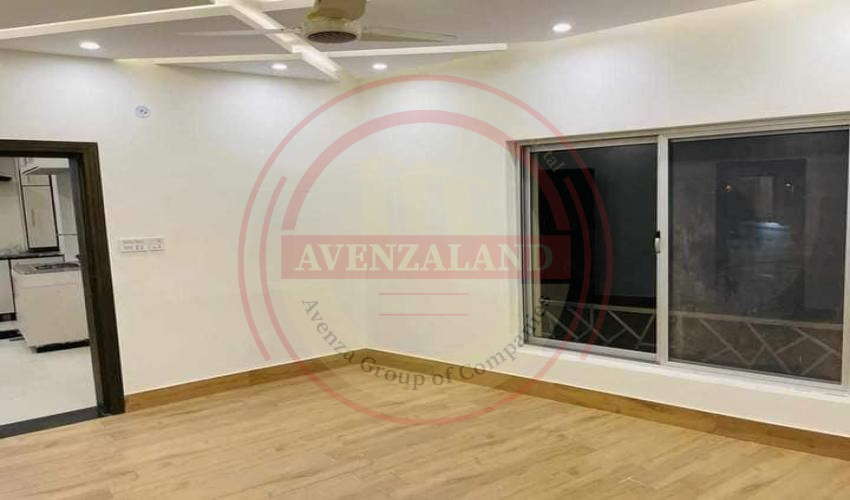 10 Marla House Available For Sale In Bahria Town Phase 8 Rafi Block Rawalpindi