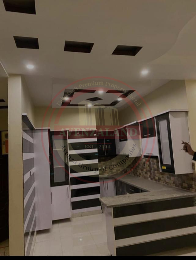 200 Yards Portion For Sale Gulshan-e-Iqbal Block 11 Karachi 