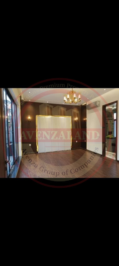 1 Kanal House Available For Sale In DHA Lahore