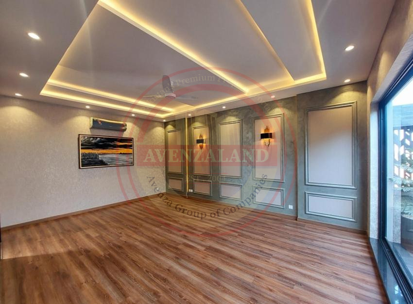 1 Kanal House For Sale DHA Lahore 