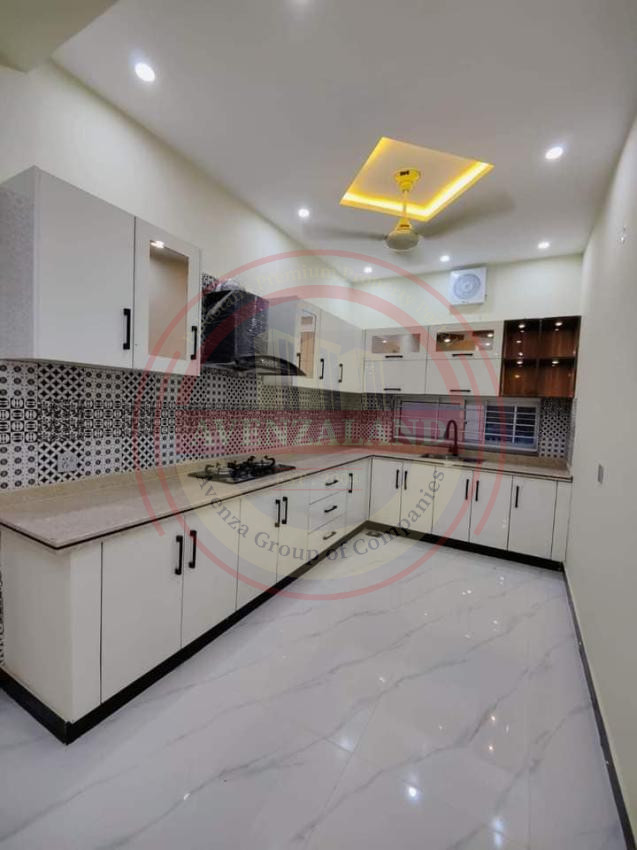 10 Marla House For Sale Sector-C Bahria Town Lahore
