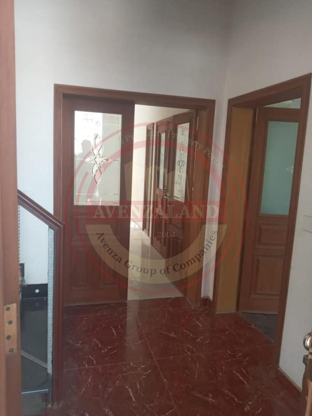10 Marla House For Rent In Multan 