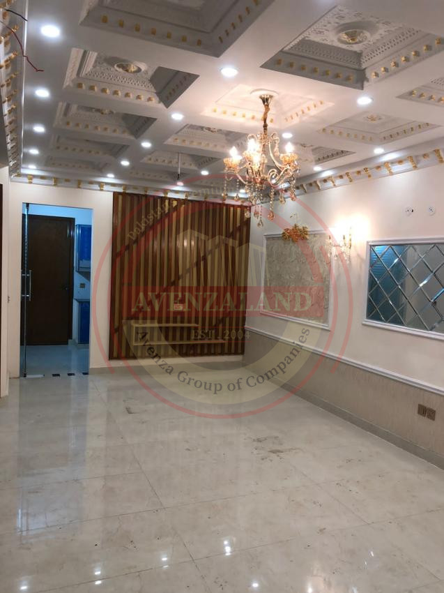 5 Marla brand new house for sale in park view city Lahore
