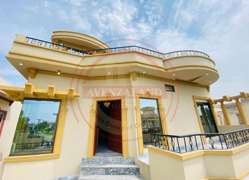 10 Marla House Available For Sale In Central Park Housing Scheme Lahore