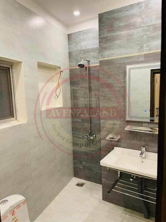 10 Marla House Available For Sale In Bahria Town Phase 8 Rafi Block Rawalpindi