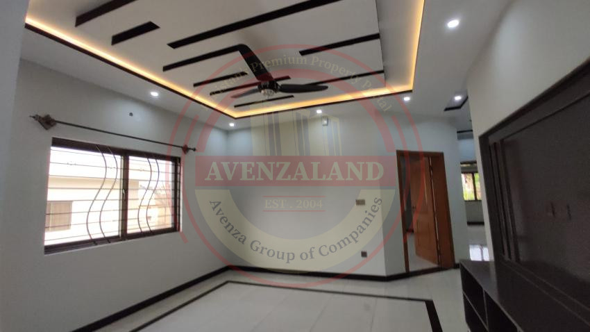 10 Marla House Available For Sale In Rawalpindi