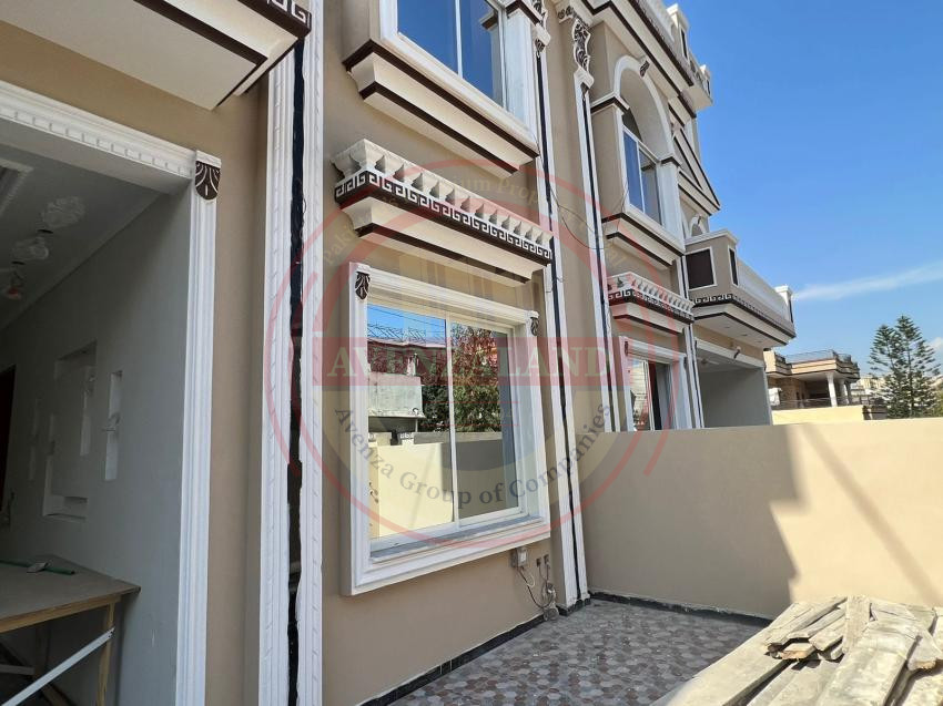 10 Marla House Avaliable for sale in Gulshan abad sector #1 Rawalpindi
