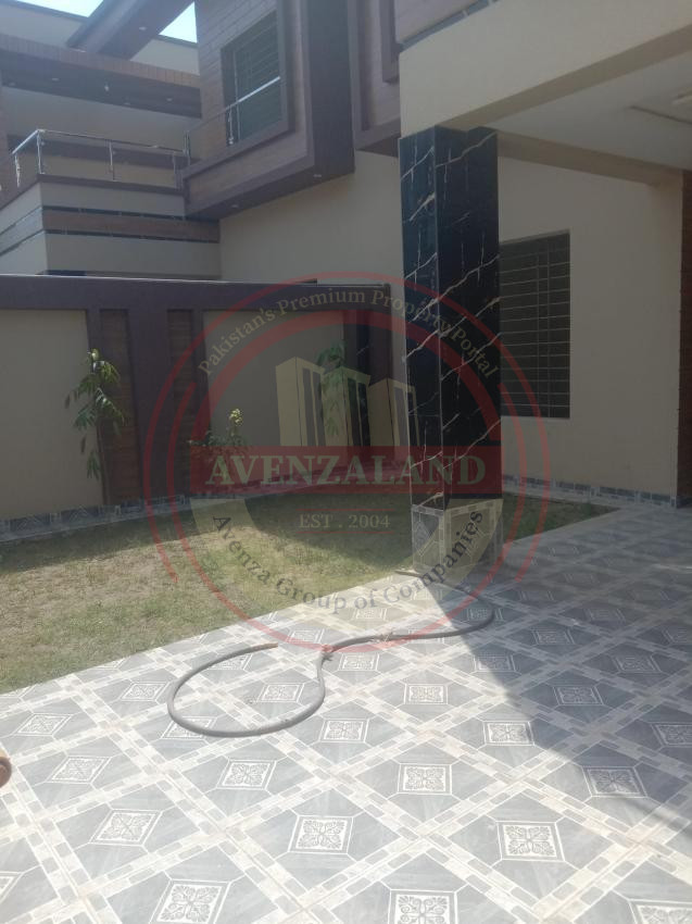 10 Marla House For Sale In Multan