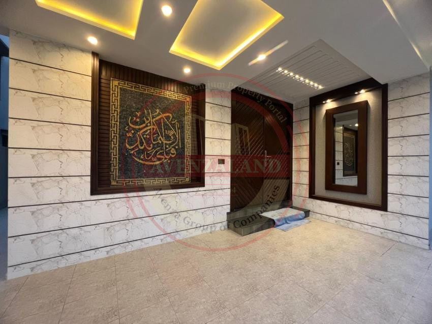10 Marla House For Sale Bahria Town Lahore