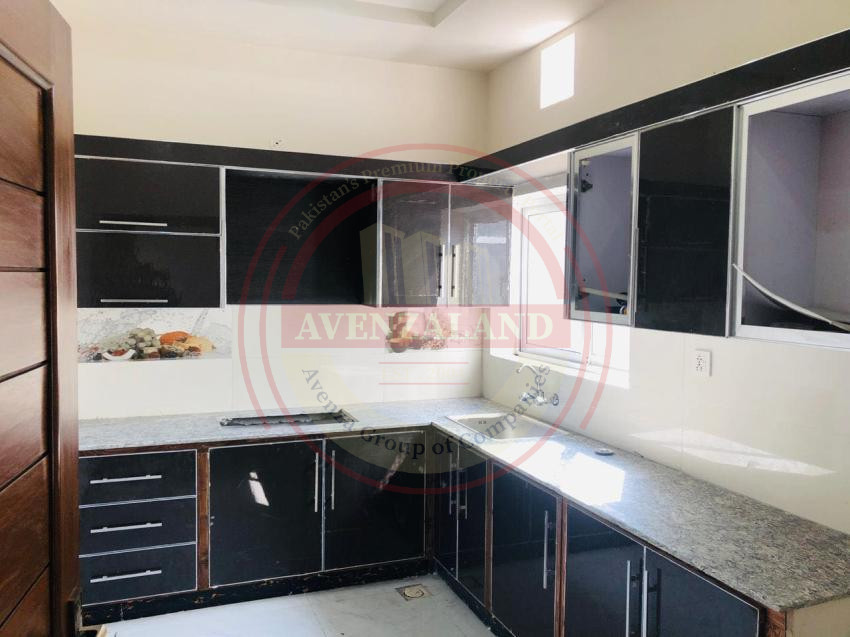 7.5 Marla House Available For Sale At Royal Villas City, Small Canal Road Faislabad