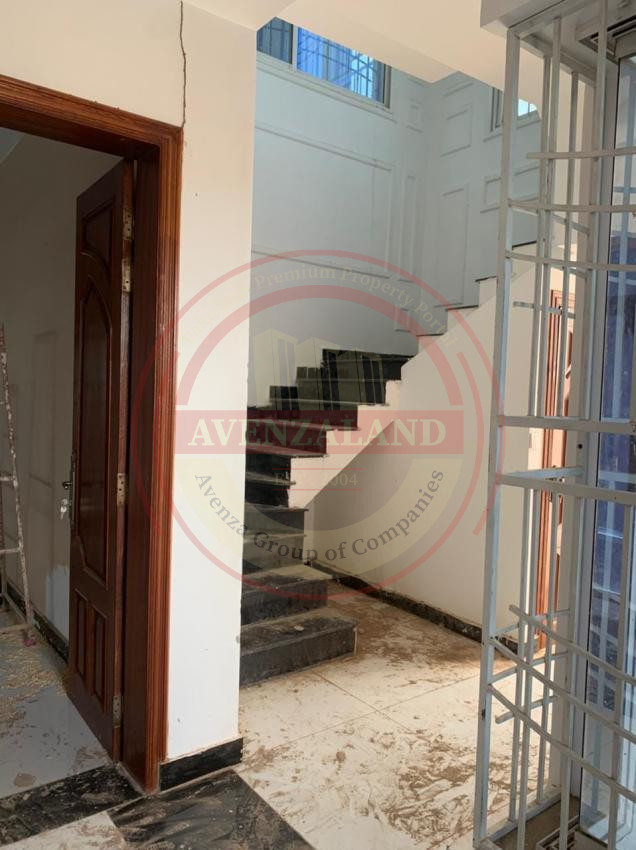 10 Marla House Available For Sale, DHA Multan