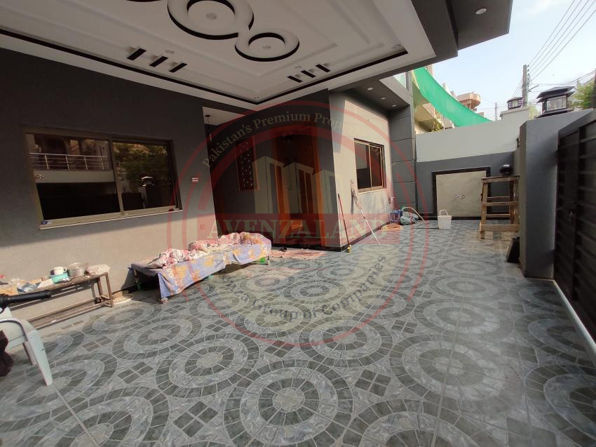 10 Marla House Available For Sale In Rawalpindi