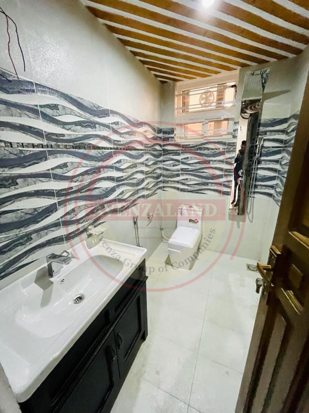 10 Marla House Available For Sale In Bahria Town Phase 8 Rawalpindi