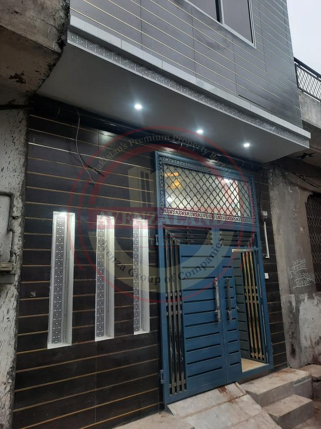 3 Marla House Available For Sale in Baghbanpura college road Farnes street Lahore