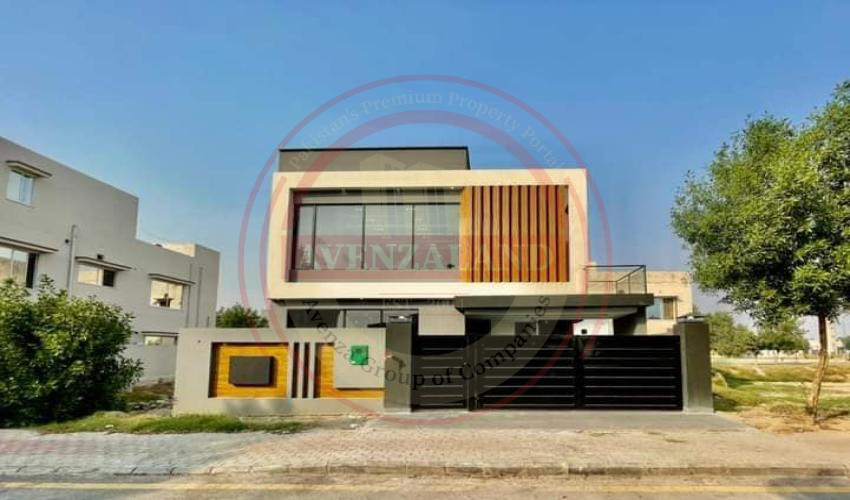 1 Kanal House For Rent in Bahria Town Phase 7 Islamabad .