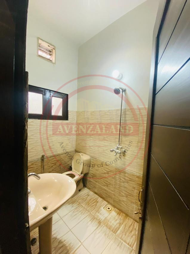 5 Marla House Available For Sale In Eden Valley Faisalabad