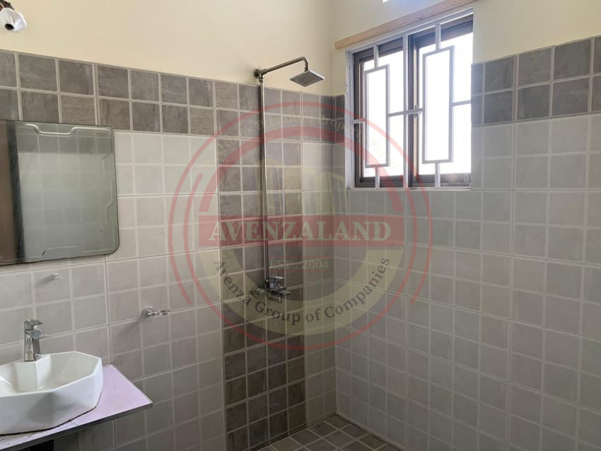 8 Marla Corner House For Sale New Satellite Town Sargodha