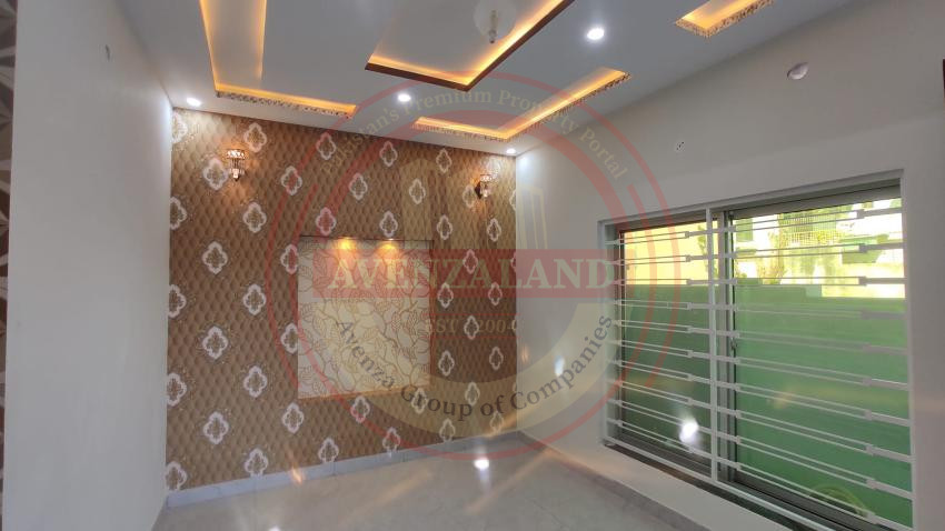 6 Marla house for sale at Park View City, Lahore.