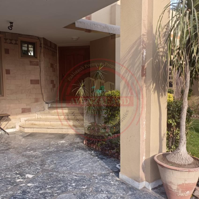 18 Marla House For Sale Raza Town Canal Road Faisalabad