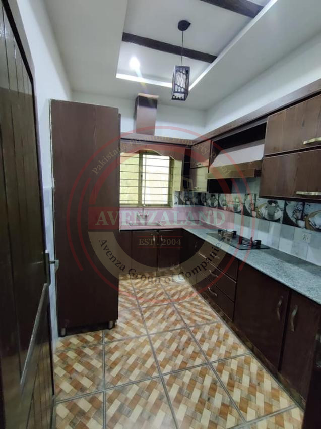 7 Marla house available for sale Bahria town phase 8 Lahore