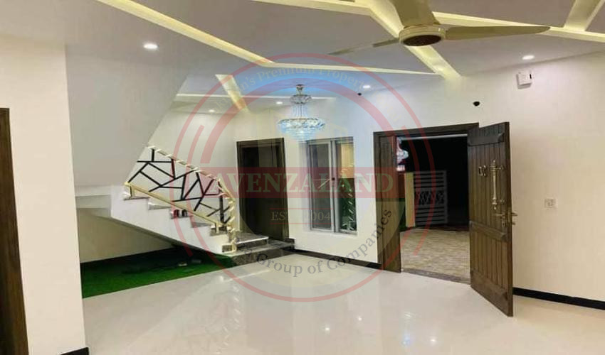 10 Marla House Available For Sale In Bahria Town Phase 8 Rafi Block Rawalpindi