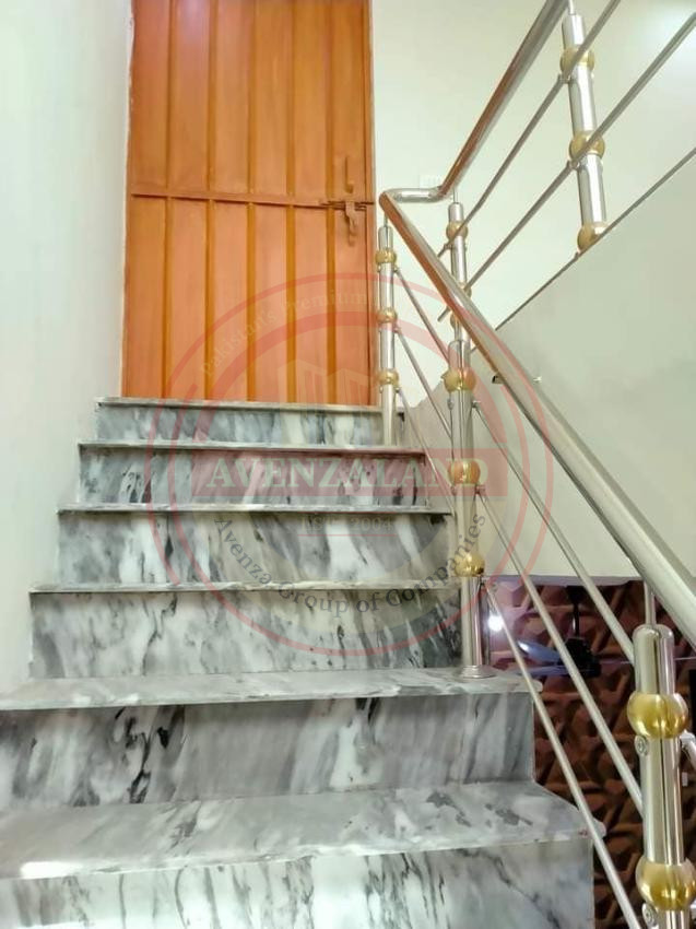 10 Marla House Available For Sale In Central Park Housing Scheme Lahore
