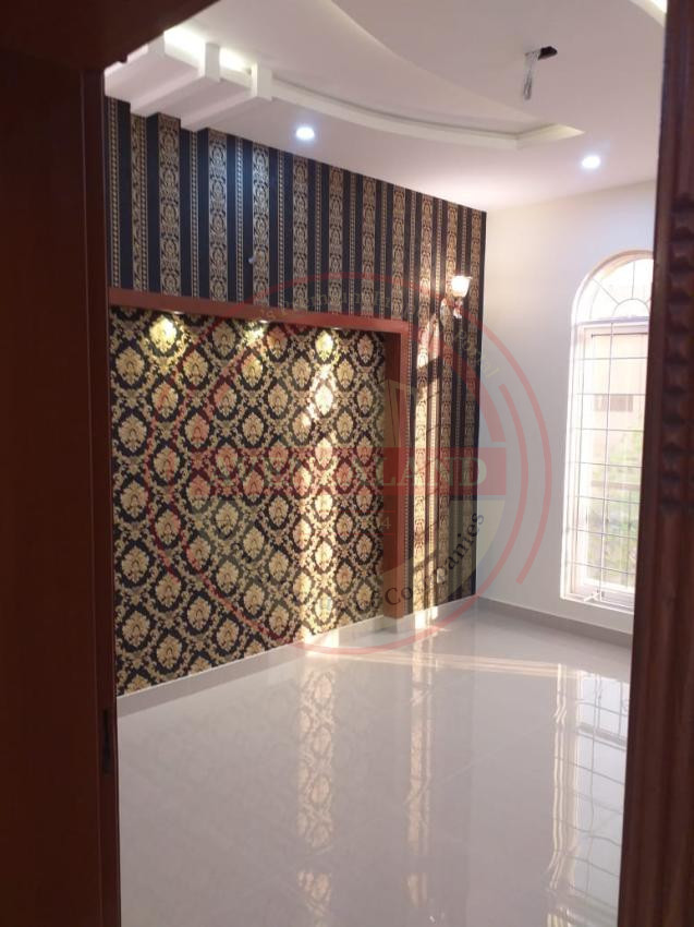 5 Marla Brand New House for Sale in Lake City