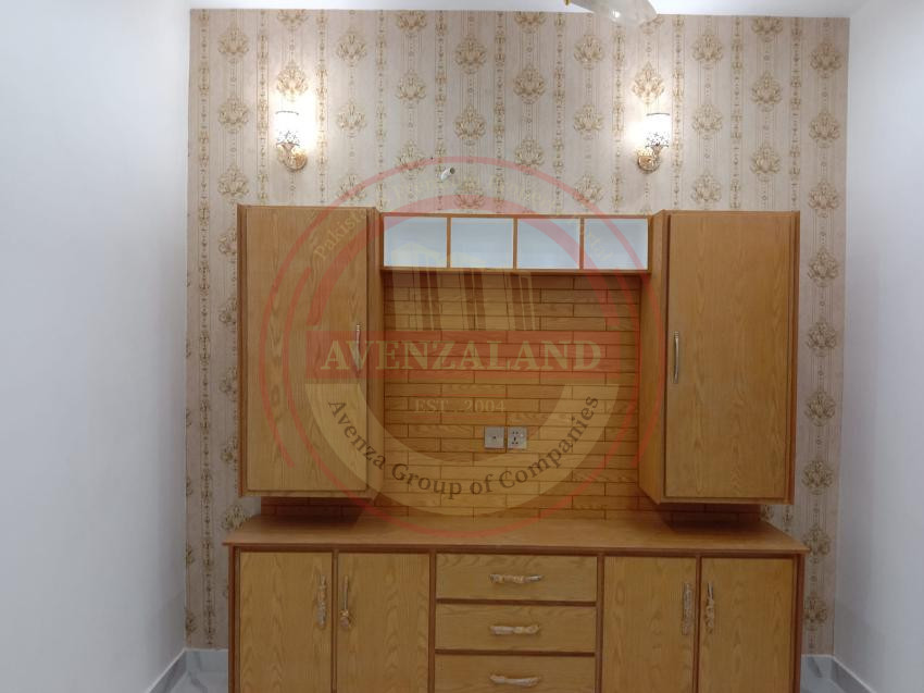 5 Marla House For Sale In Park View City Lahore.