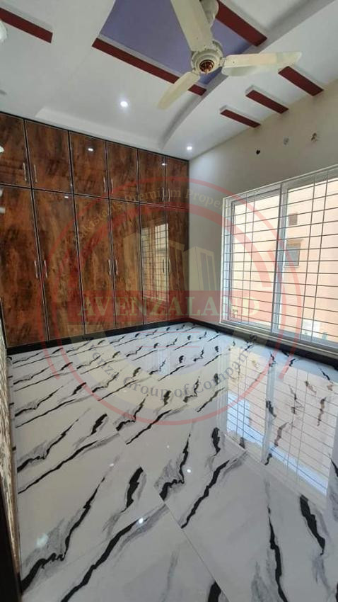 5 Marla House Available For Sale In Bahria Nasheman Lahore