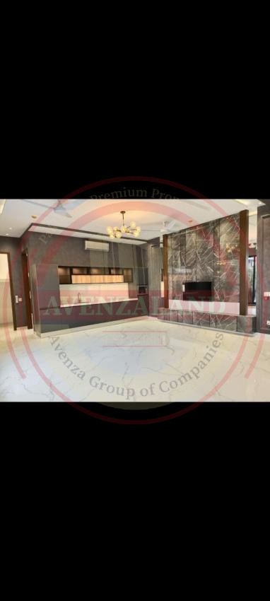 1 Kanal House Available For Sale In DHA Lahore