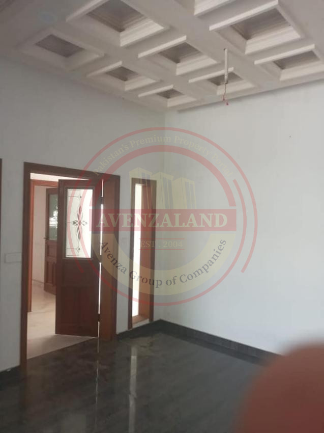 10 Marla House For Rent In Multan 