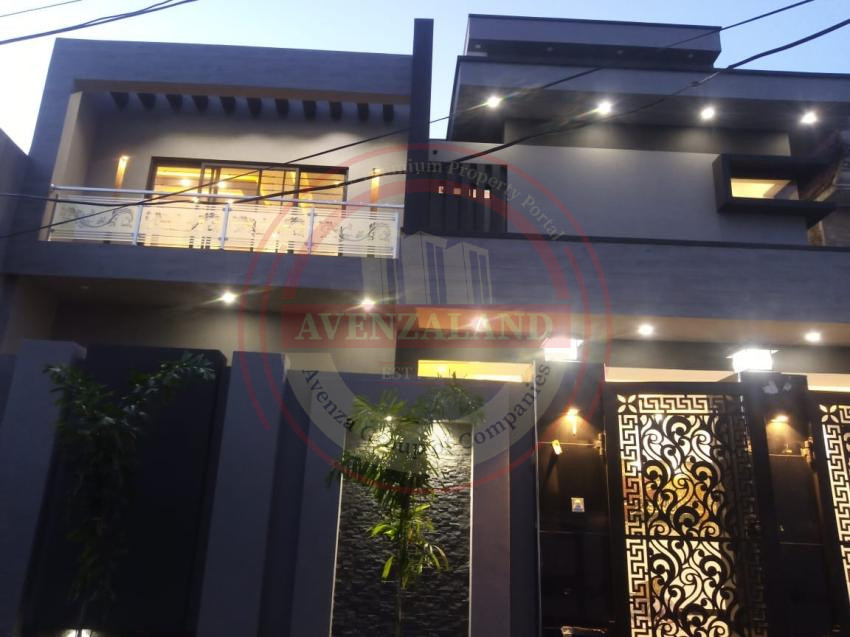 10 Marla House Available For Sale makan nasheman park  sheikhupura Lahore