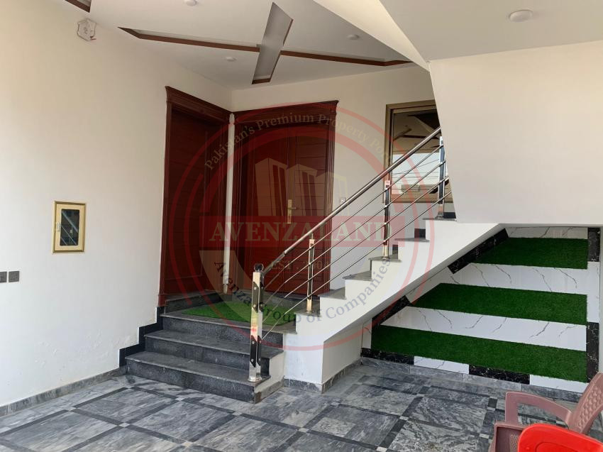 7 Marla House Available For Sale In Park View City Lahore 