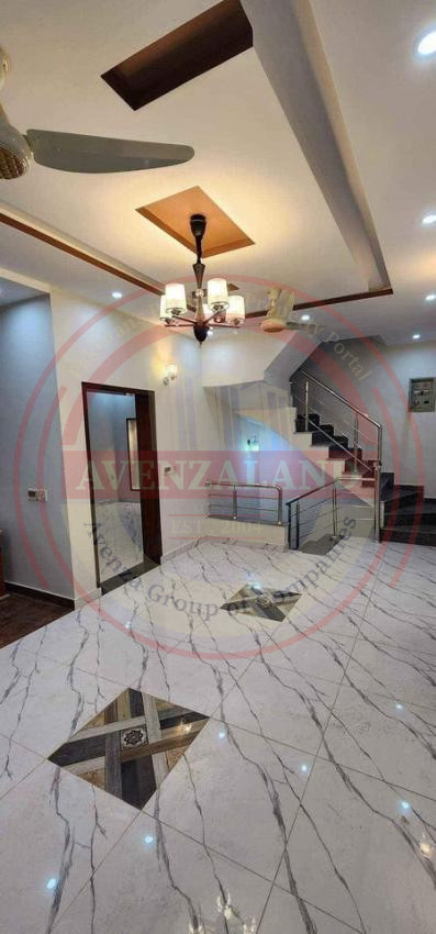7 Marla House For Sale In Ferozpur Road lahore 