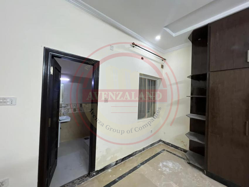 8 Marla House For Sale In Airport Housing Society Rawalpindi.