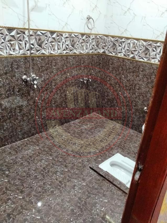 10 Marla House Available For Sale In Central Park Housing Scheme Lahore