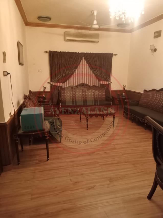 10 Marla House for Sale Shadman Colony