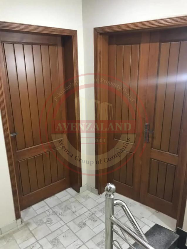5 Marla House For Sale In Iqbal Town Gujranwala.