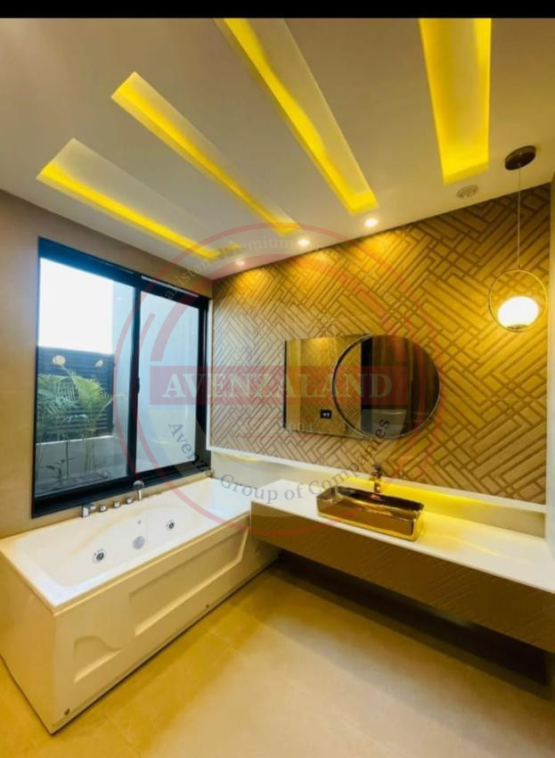 1Kanal House For Sale, Phase 7, DHA Lahore