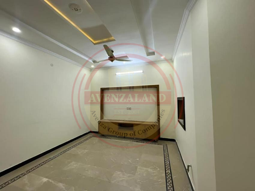 8 Marla House For Sale In Airport Housing Society Rawalpindi.
