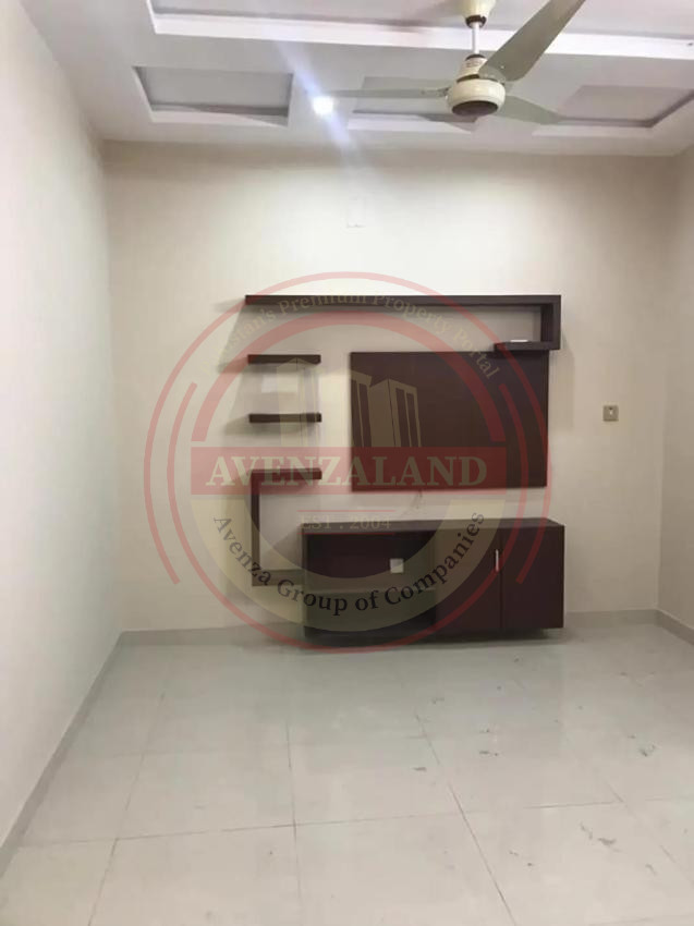 5 Marla House For Sale In Iqbal Town Gujranwala.