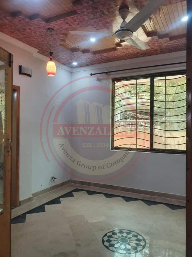 7  Marla  house Available for sale  in Airport housing society Rawalpindi