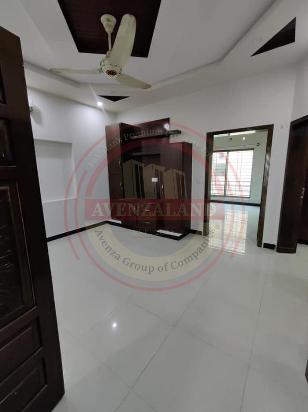 7 Marla house available for sale Bahria town phase 8 Lahore